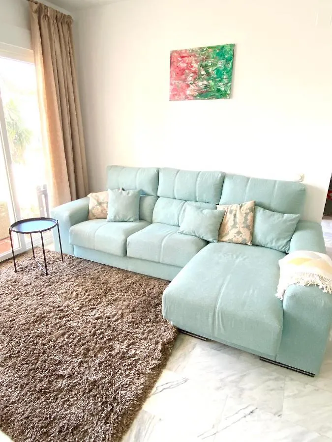 펜션 Modern Townhouse 7 Mins Walk From The Beach And 15 Mins From Port 마닐바 스페인